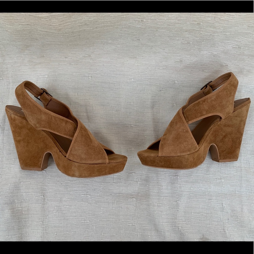 Chunky Peep Toes